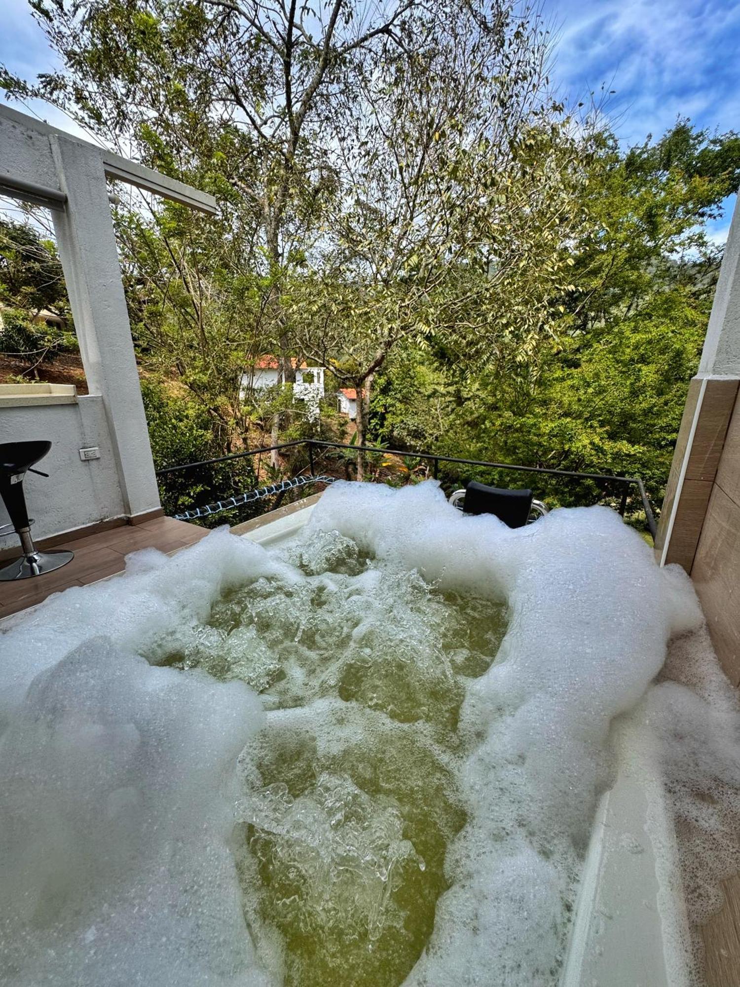 ホテル Cielo Abierto Glamping Valle de San José エクステリア 写真